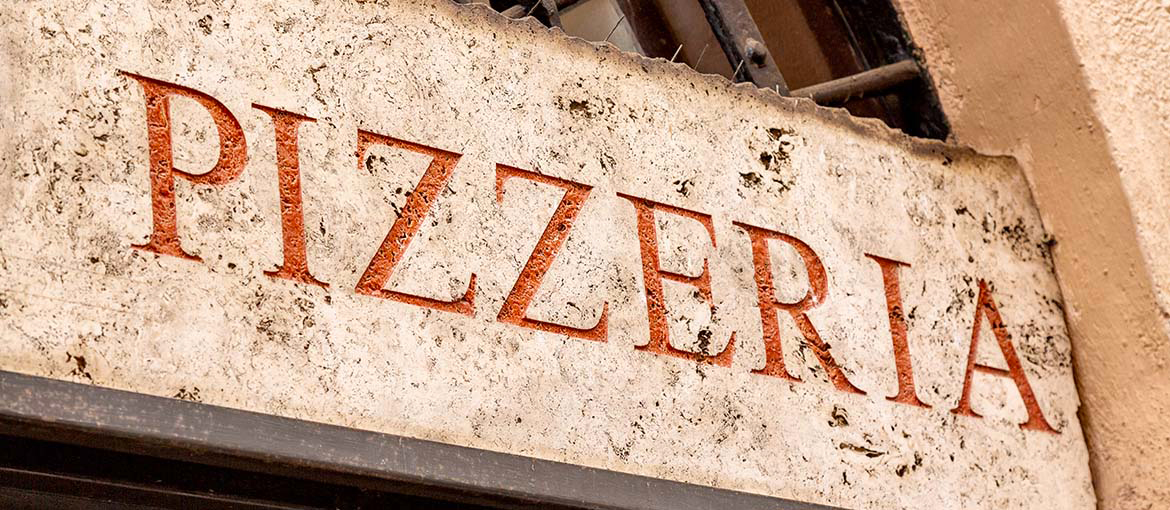 Store signs: examples, ideas and tips